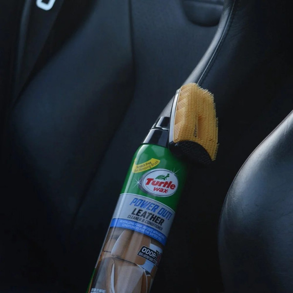 Очищувач шкіри із щіткою Turtle Wax Power Out Odor-X 400 мл (52895)