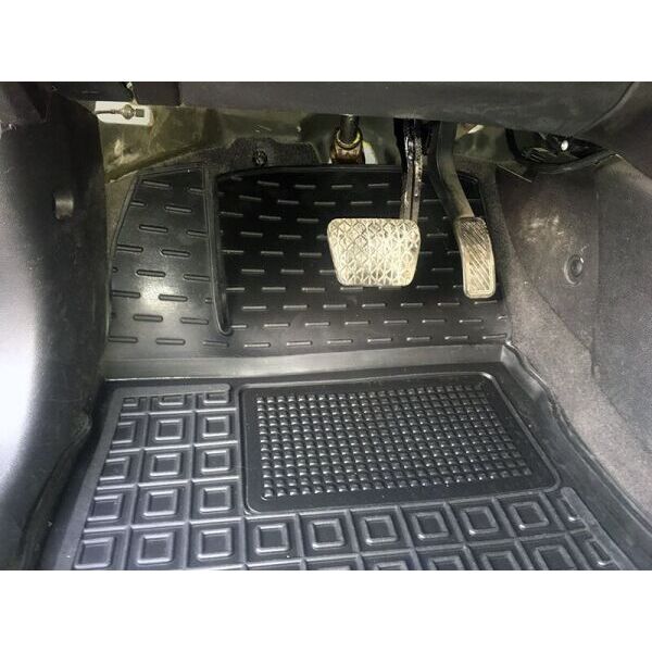 Автомобільні килимки в салон Ford Fiesta USA 2010- (Avto-Gumm)