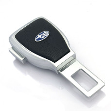 Заглушка переходник ремня безопасности с логотипом Subaru 1 шт