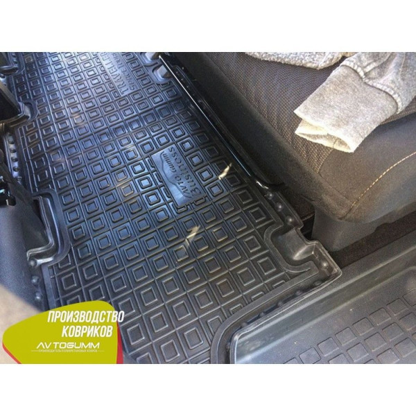 Автомобільні килимки в салон Peugeot Traveller 17-/Citroen SpaceTourer 17 " - 2-й ряд (Active/Business/L2)
