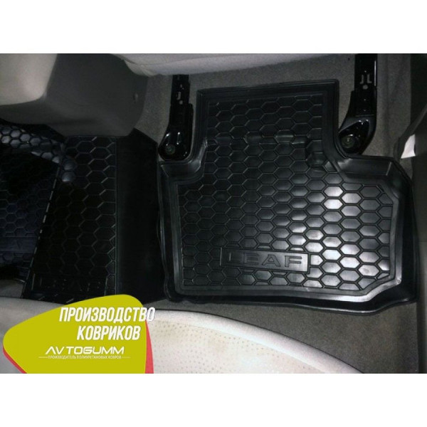 Автомобільні килимки в салон Nissan Leaf 2012-/2018- (Avto-Gumm)