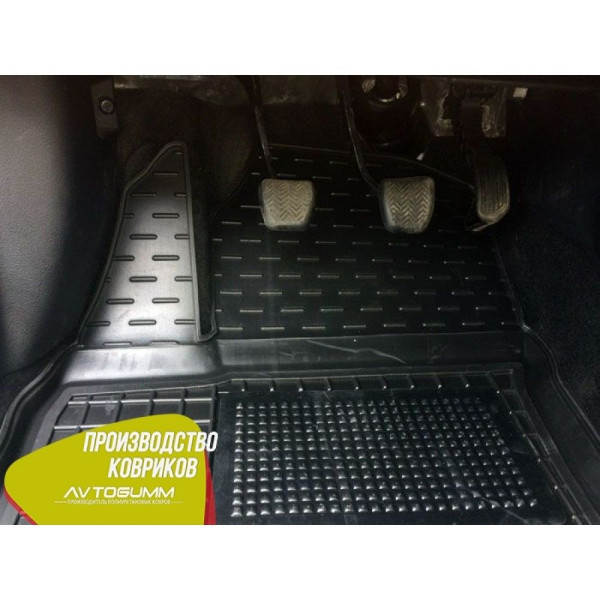 Автомобільні килимки в салон Toyota Corolla 2013-2019 (Avto-Gumm)