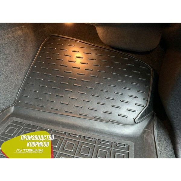 Автомобильные коврики в салон Jeep Grand Cherokee (WK2) 2010- (Avto-Gumm)