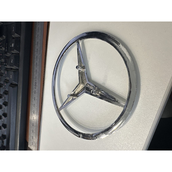 Емблема для Mercedes 110 мм металева 3 пуклі