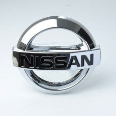 Емблема для Nissan Teana 88 x 75 мм / пластикова / скотч 3М зад