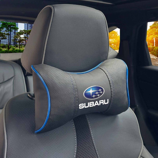 Подушка на підголівник з логотипом Subaru Екошкіра 3D Кольоровий лого Чорна-Синій кант 1 шт