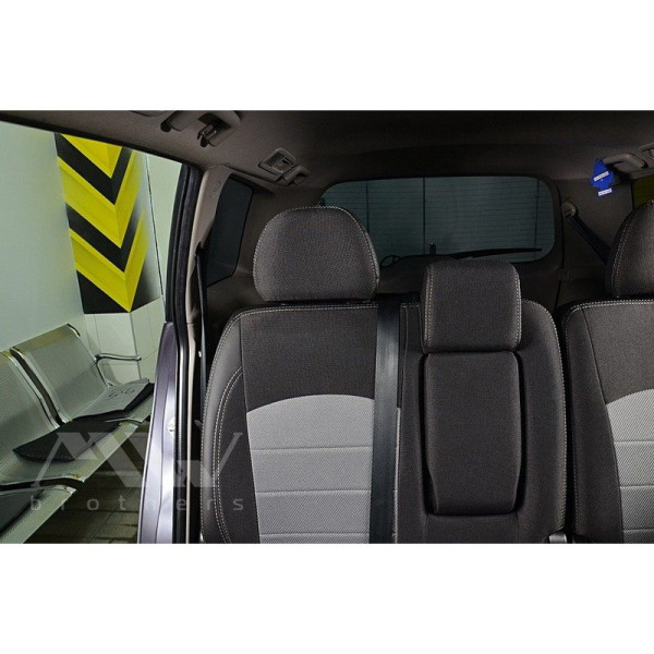 Авточохли модельні MW Brothers для Mitsubishi Grandis c 2003
