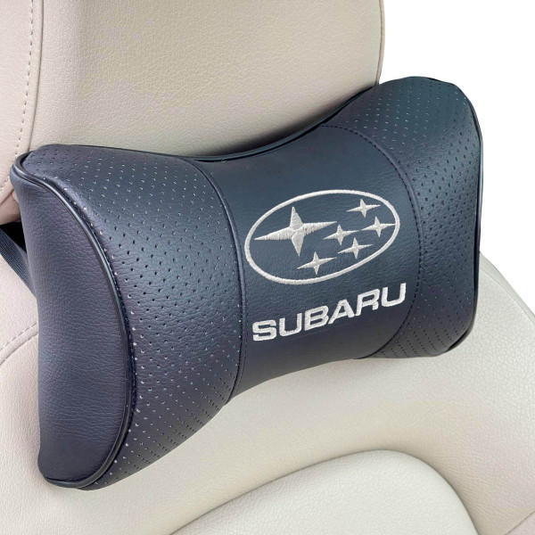 Подушка на підголовник з логотипом Subaru екошкіра чорна 1 шт