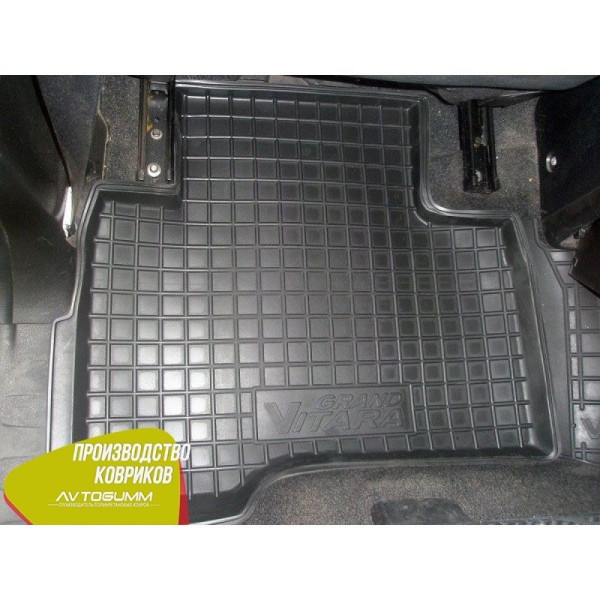 Автомобільні килимки в салон Suzuki Grand Vitara 2005- (Avto-Gumm)