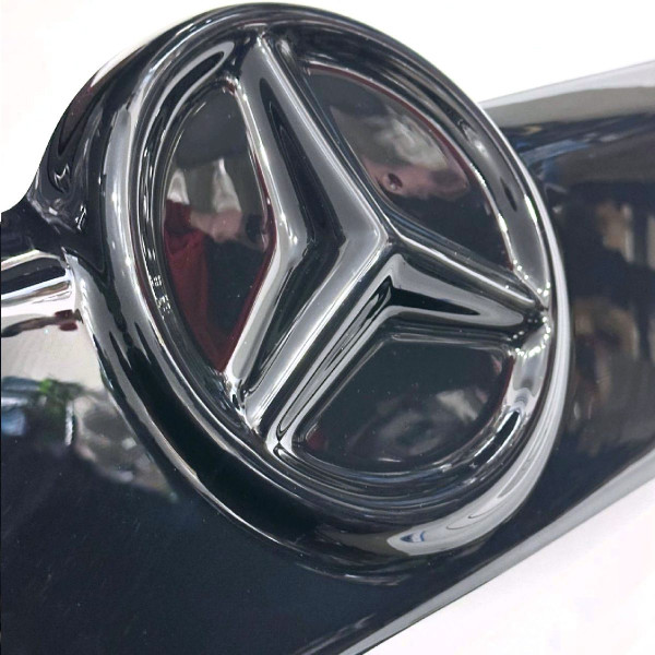 Зимова накладка на радіаторні грати Mercedes Sprinter CDI 2000-2006 Мала решітка з рамкою Глянець (Voron Glass)