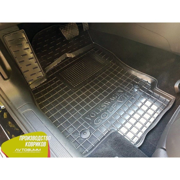 Автомобільні килимки в салон Volkswagen Golf 7 2013- (Avto-Gumm)